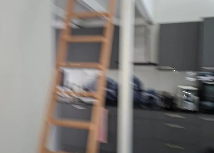 Moderne 3 Zwg Mit Suedbalkon In Seenaehe דירה