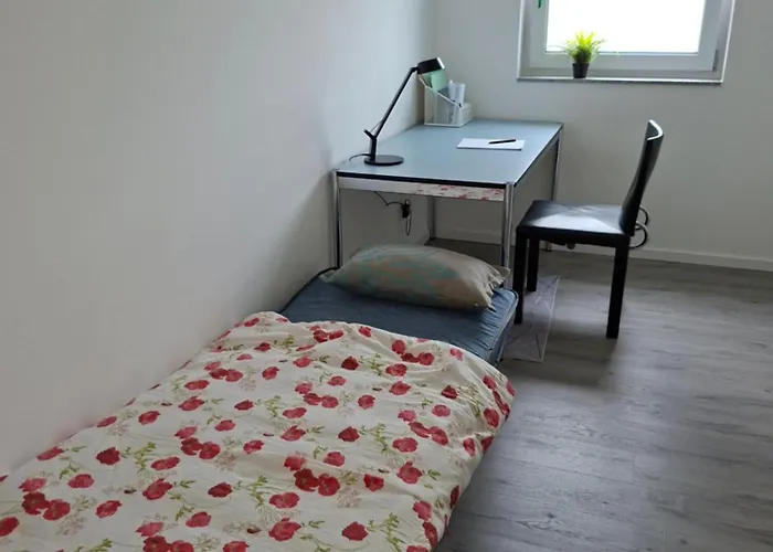 Moderne 3 Zwg Mit Suedbalkon In Seenaehe